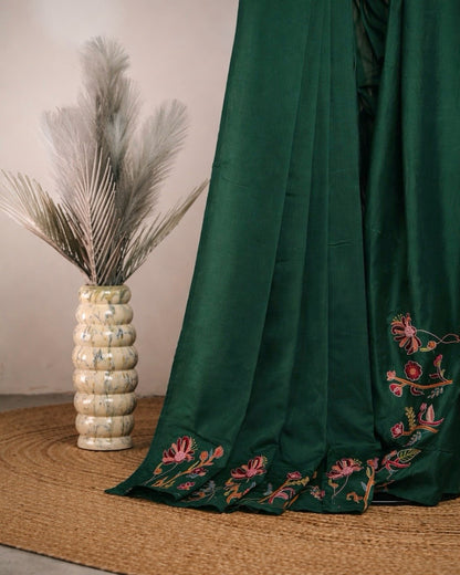 EMERALD GREEN FLORAL EMBROIDERED SAREE SET